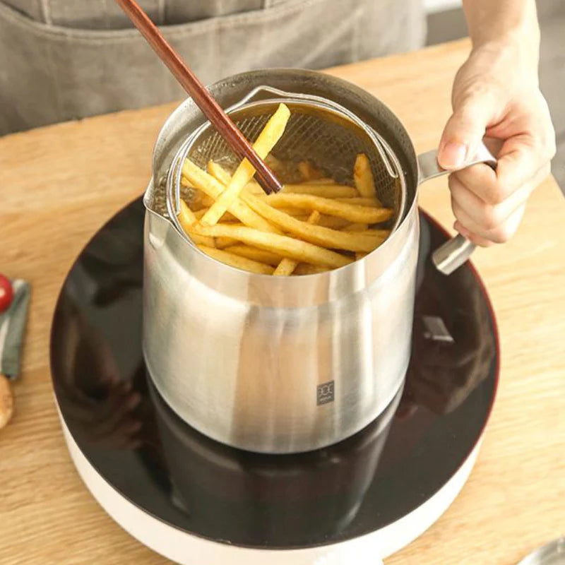 2-In-1 Oil Strainer Pot